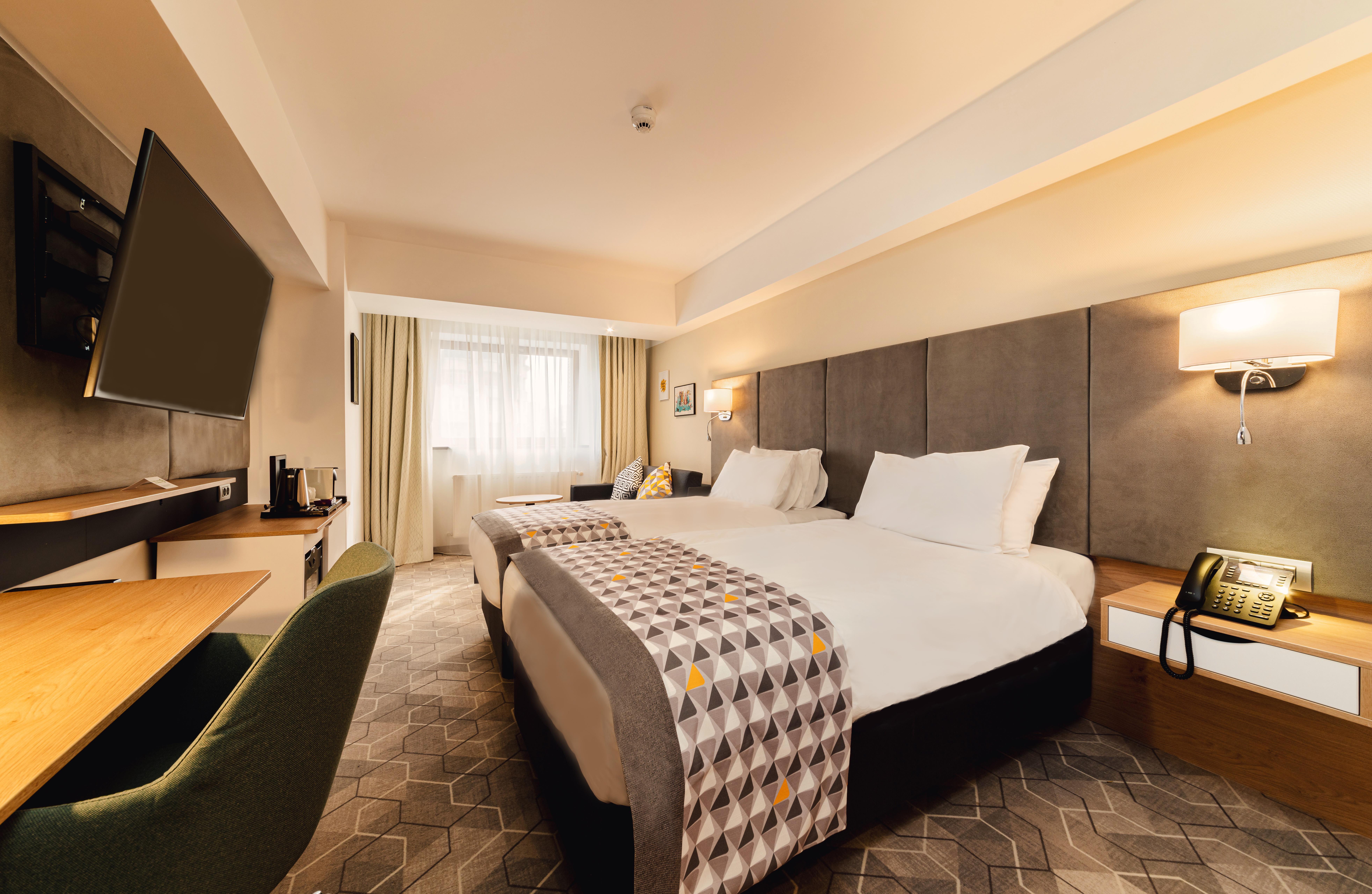 Holiday Inn Bucharest - Times, An Ihg Hotel Bucareste Exterior foto