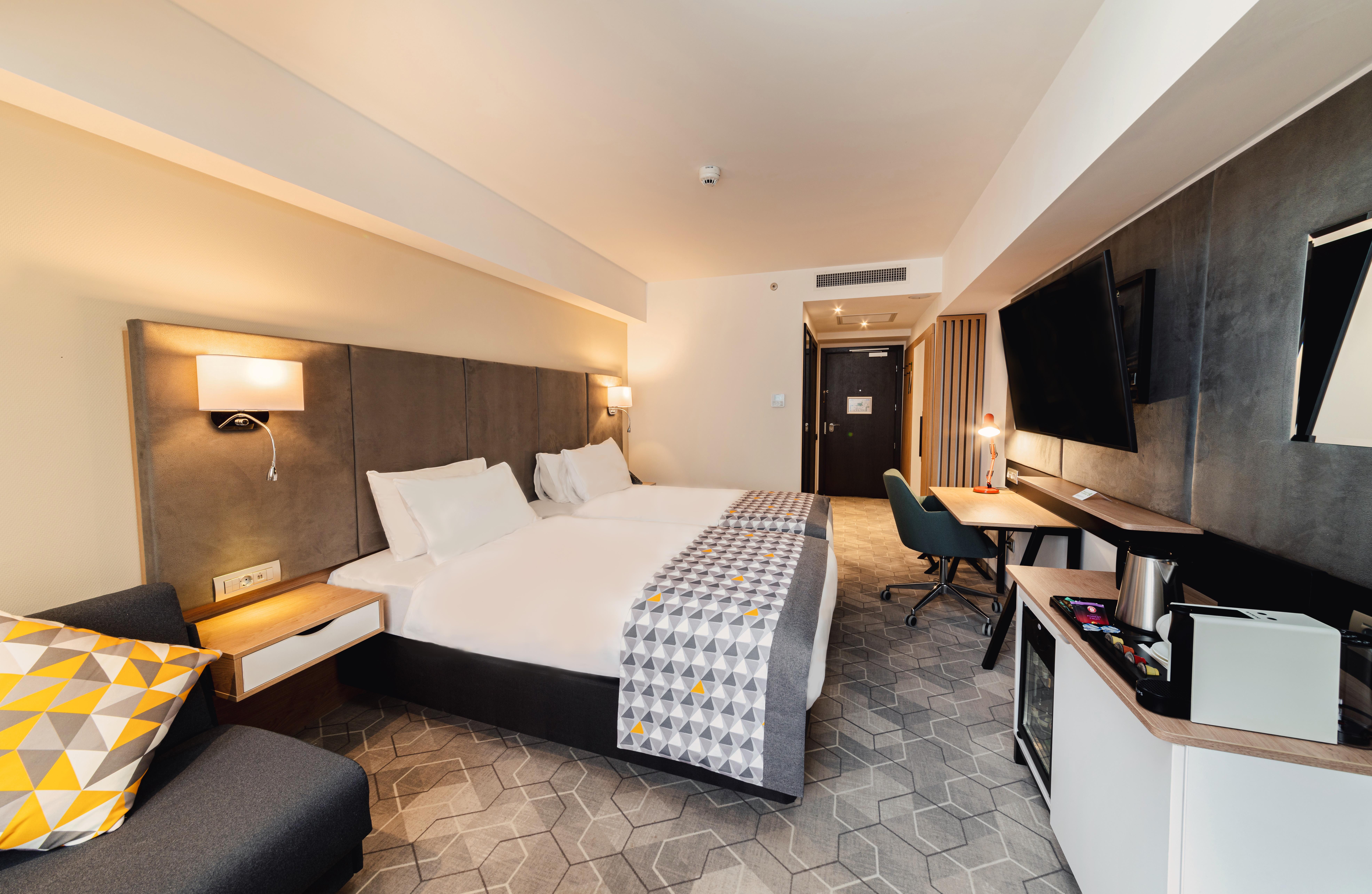 Holiday Inn Bucharest - Times, An Ihg Hotel Bucareste Exterior foto