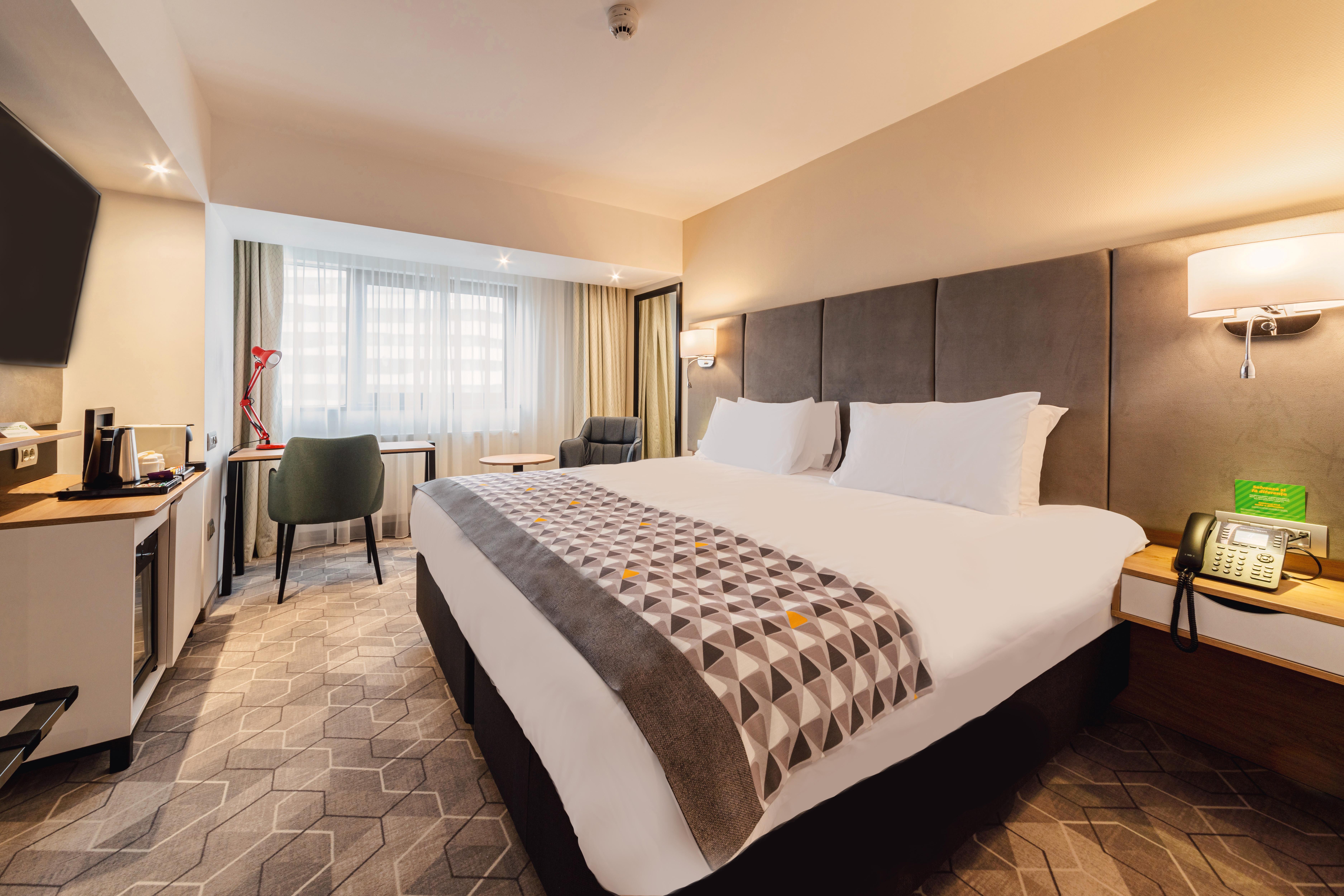 Holiday Inn Bucharest - Times, An Ihg Hotel Bucareste Exterior foto
